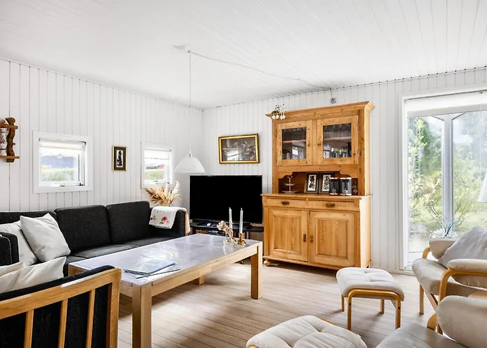 Дом отдыха 3 Bedroom Lovely In Оттеруп